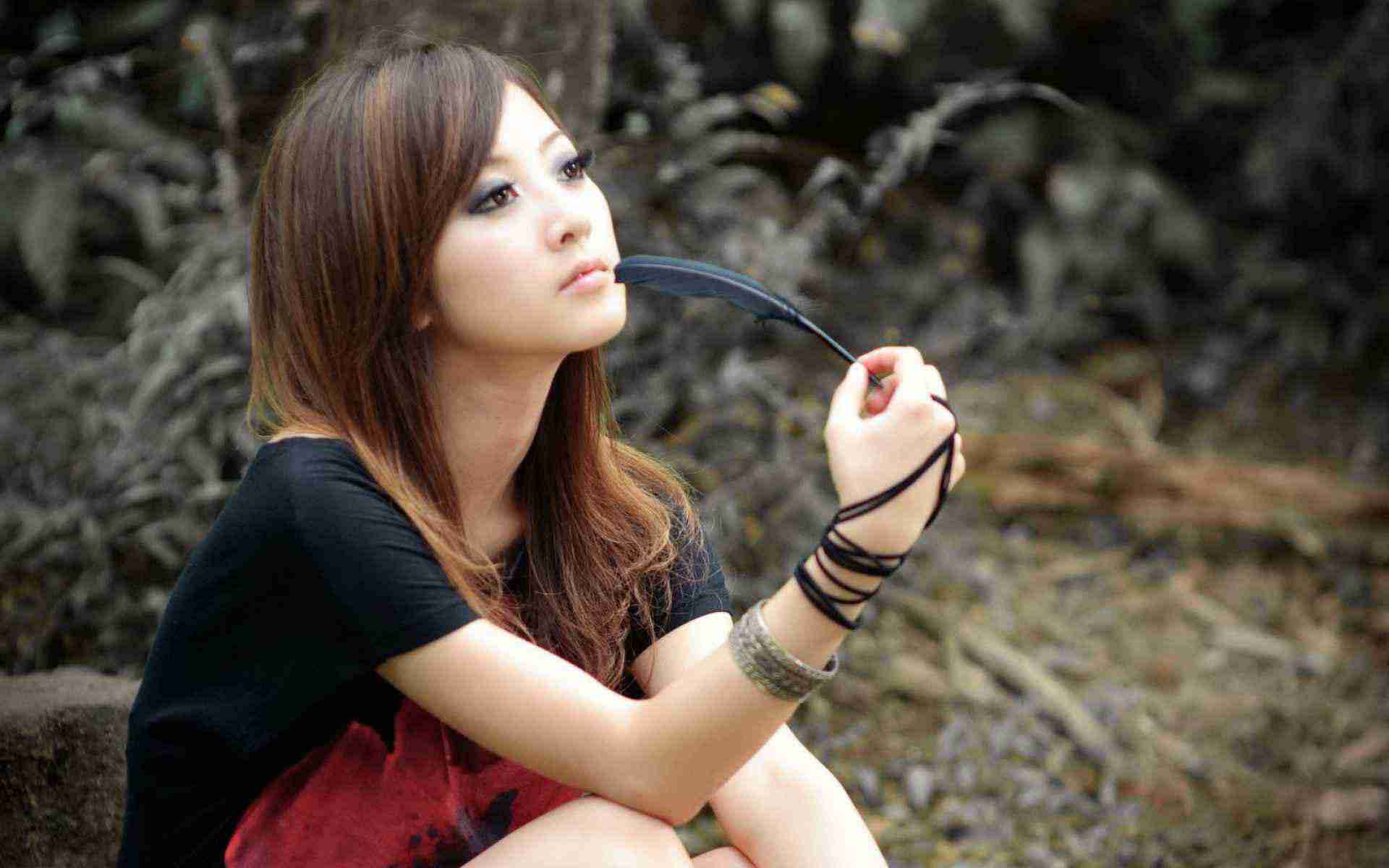 日本經濟數據強化加息預期，美元兌日元跌至147關口，或加速下行